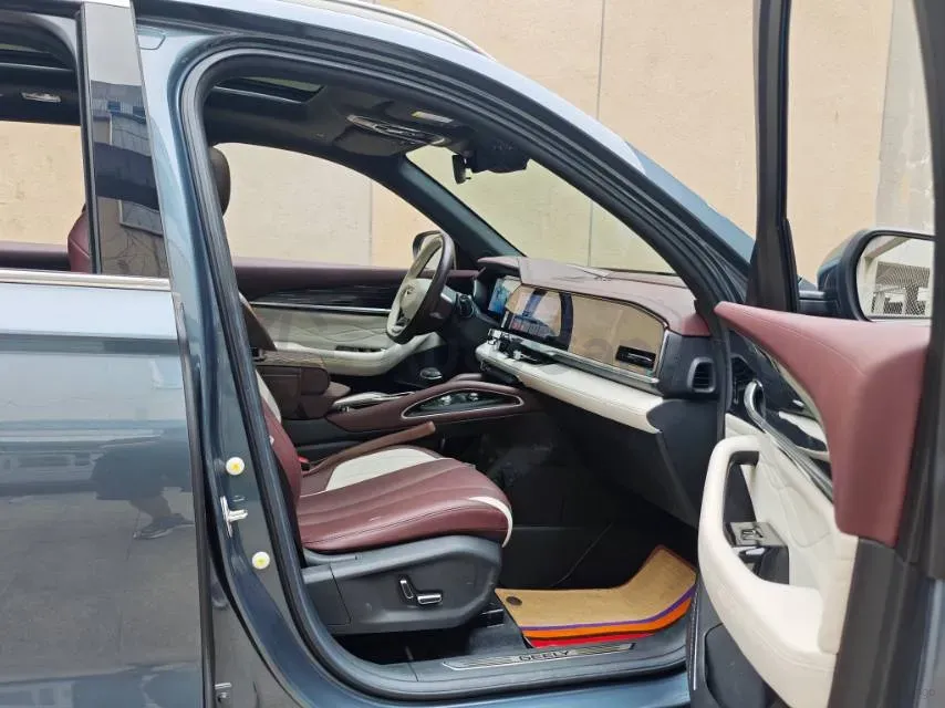 2021 Geely Monjaro 2.0T 218HP L4 7DCT,autocango,china used car exporter,china ev exporter,chinese used car exporter,chinese used ev exporter