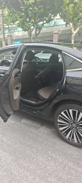 2021 Volkswagen Passat 2.0T 220HP L4 7DCT