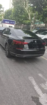 2021 Volkswagen Passat 2.0T 220HP L4 7DCT
