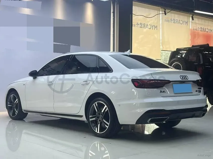 2022 Audi A4L 2.0T 190HP L4 7DCT,autocango,china used car exporter,china ev exporter,chinese used car exporter,chinese used ev exporter