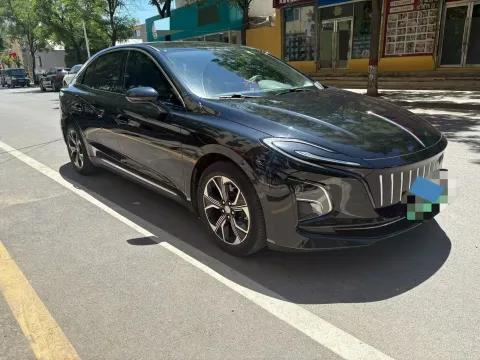 2023 HongQi E-QM5 BEV 82KWH