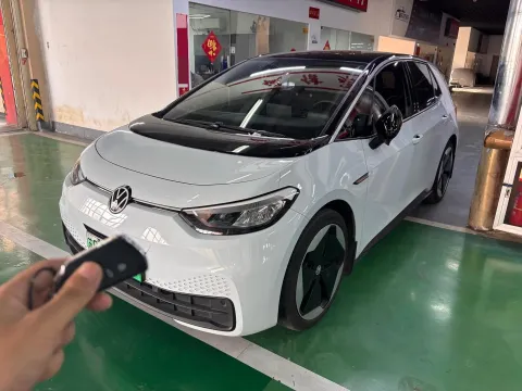2023 VOLKSWAGEN ID.3,autocango,china used car exporter,china ev exporter,chinese used car exporter,chinese used ev exporter