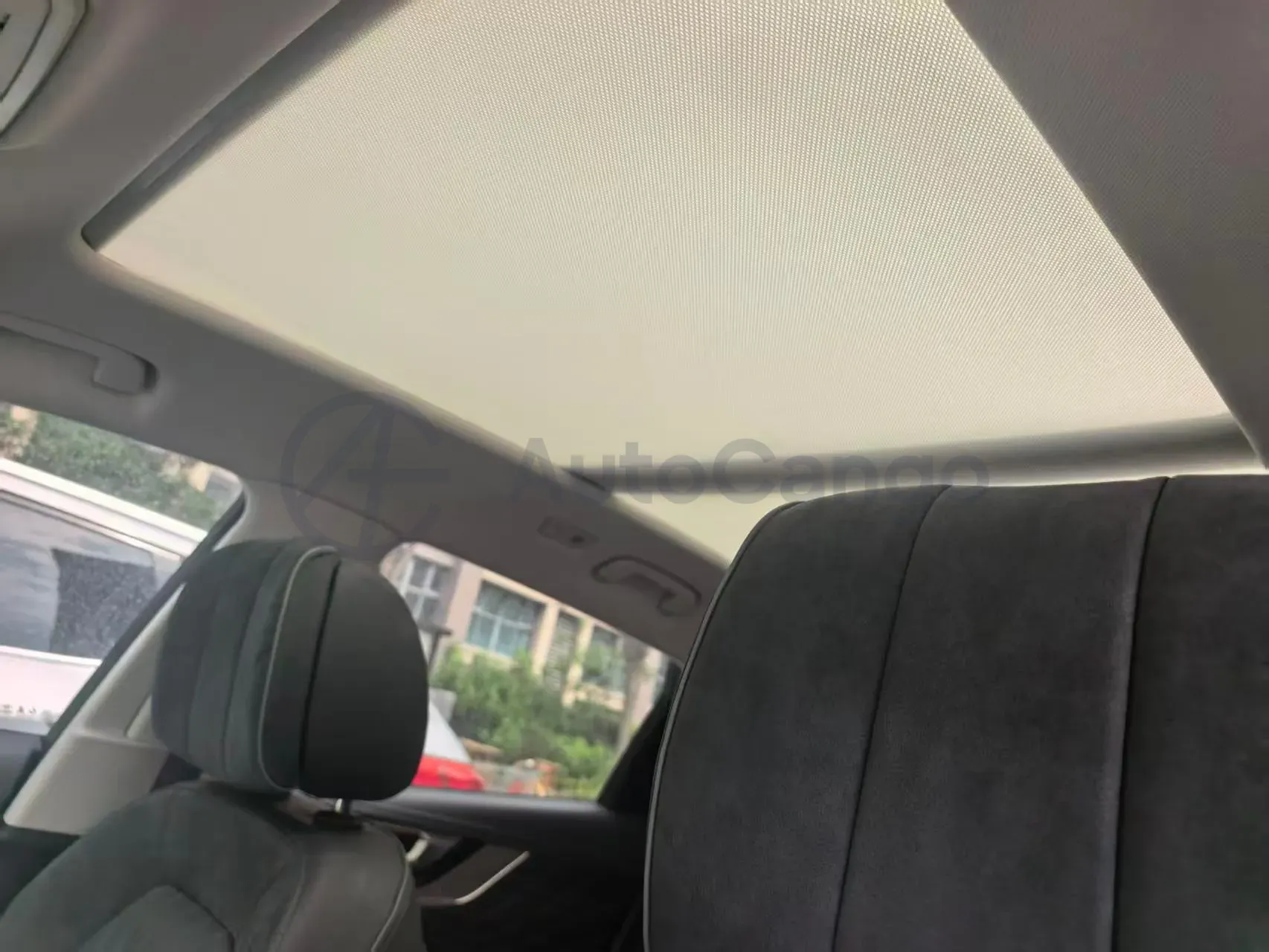 2022 HongQi HS5 2.0T 224HP L4 6AT,autocango,china used car exporter,china ev exporter,chinese used car exporter,chinese used ev exporter