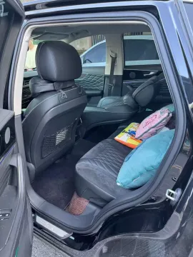 2022 HongQi HS5 2.0T 224HP L4 6AT