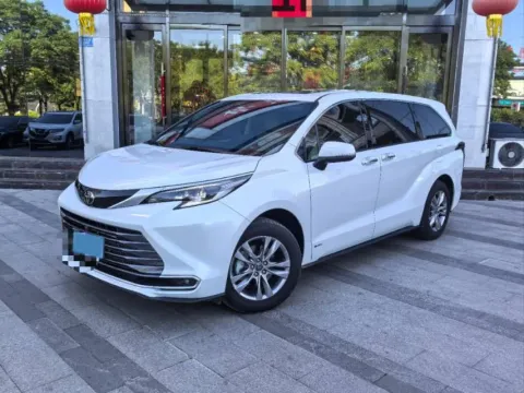 2024 TOYOTA SIENNA,autocango,china used car exporter,china ev exporter,chinese used car exporter,chinese used ev exporter