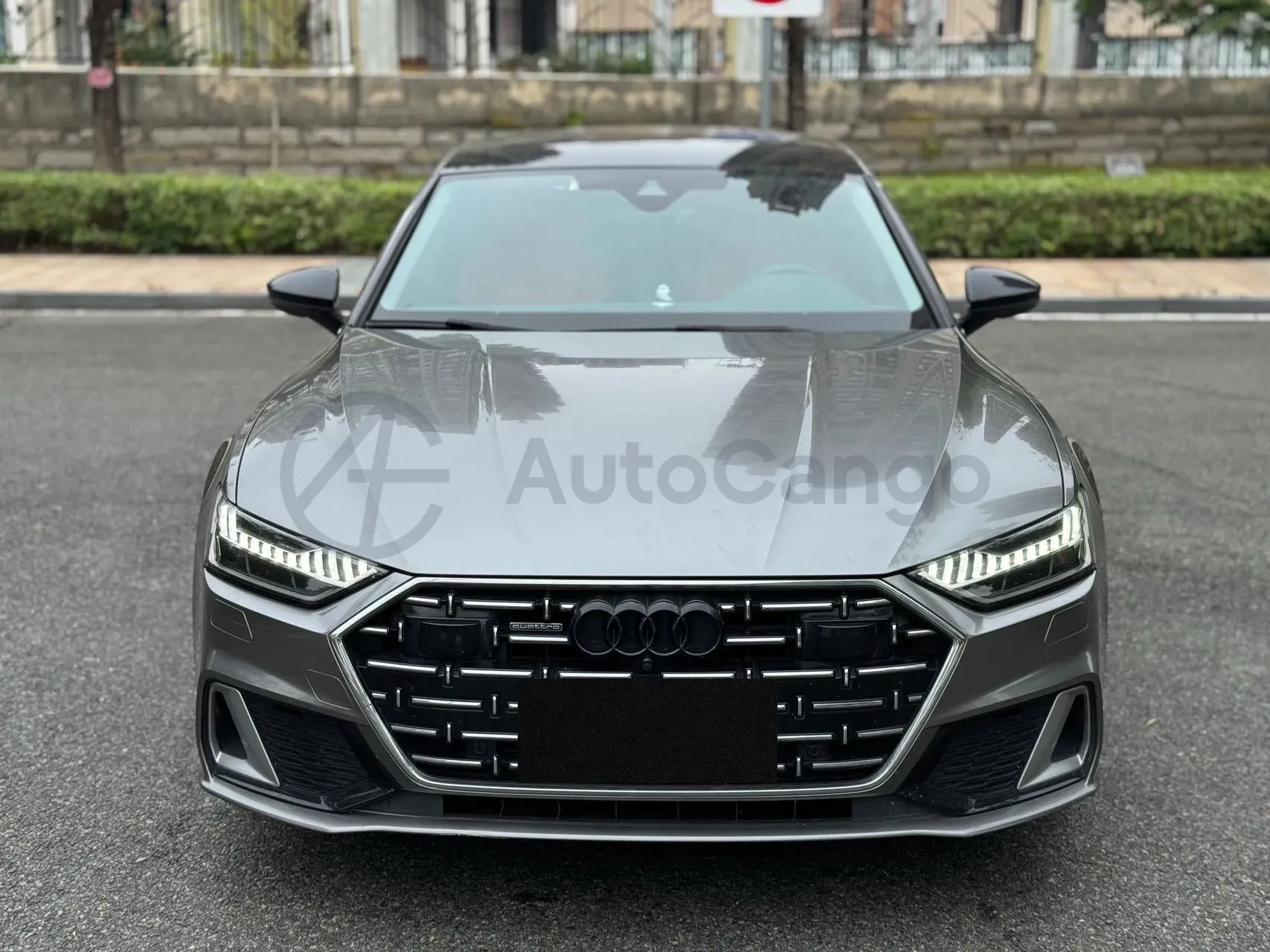 2022 Audi A7L 2.0T 245HP L4 7DCT,autocango,china used car exporter,china ev exporter,chinese used car exporter,chinese used ev exporter