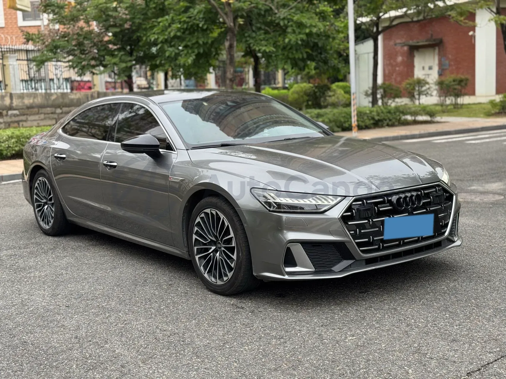 2022 Audi A7L 2.0T 245HP L4 7DCT,autocango,china used car exporter,china ev exporter,chinese used car exporter,chinese used ev exporter