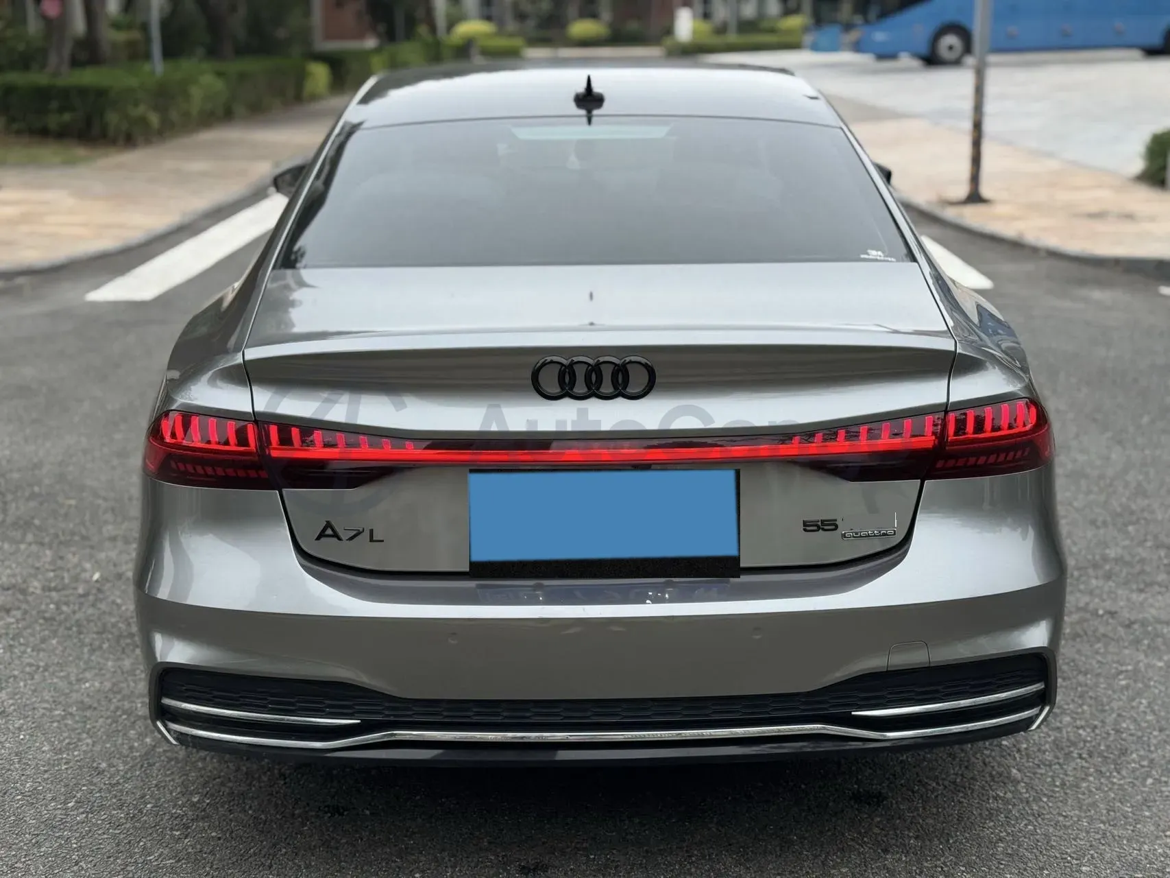 2022 Audi A7L 2.0T 245HP L4 7DCT,autocango,china used car exporter,china ev exporter,chinese used car exporter,chinese used ev exporter