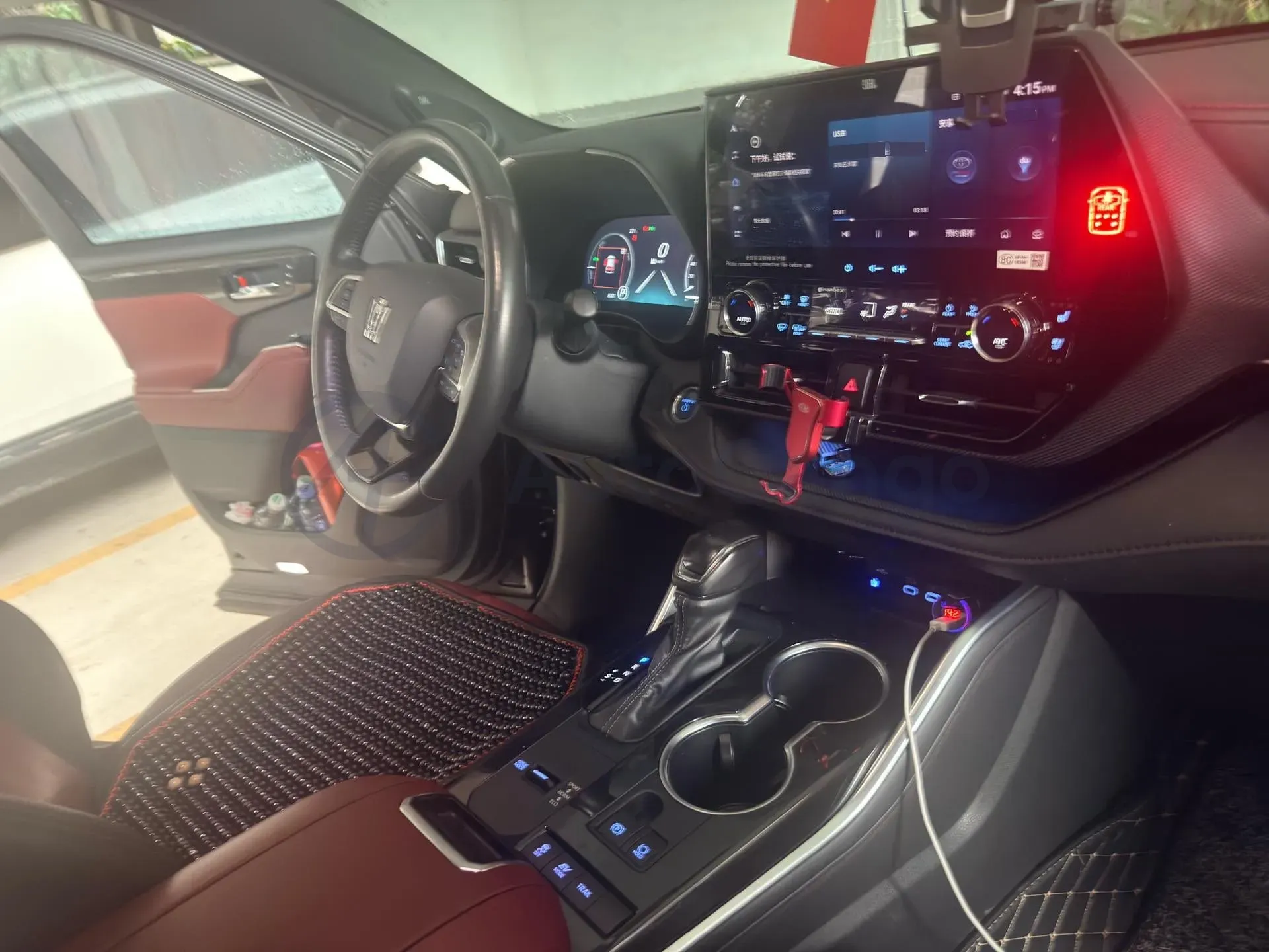 2022 Toyota Crown Kluger 2.5L 192HP L4 E-CVT Hybrid,autocango,china used car exporter,china ev exporter,chinese used car exporter,chinese used ev exporter