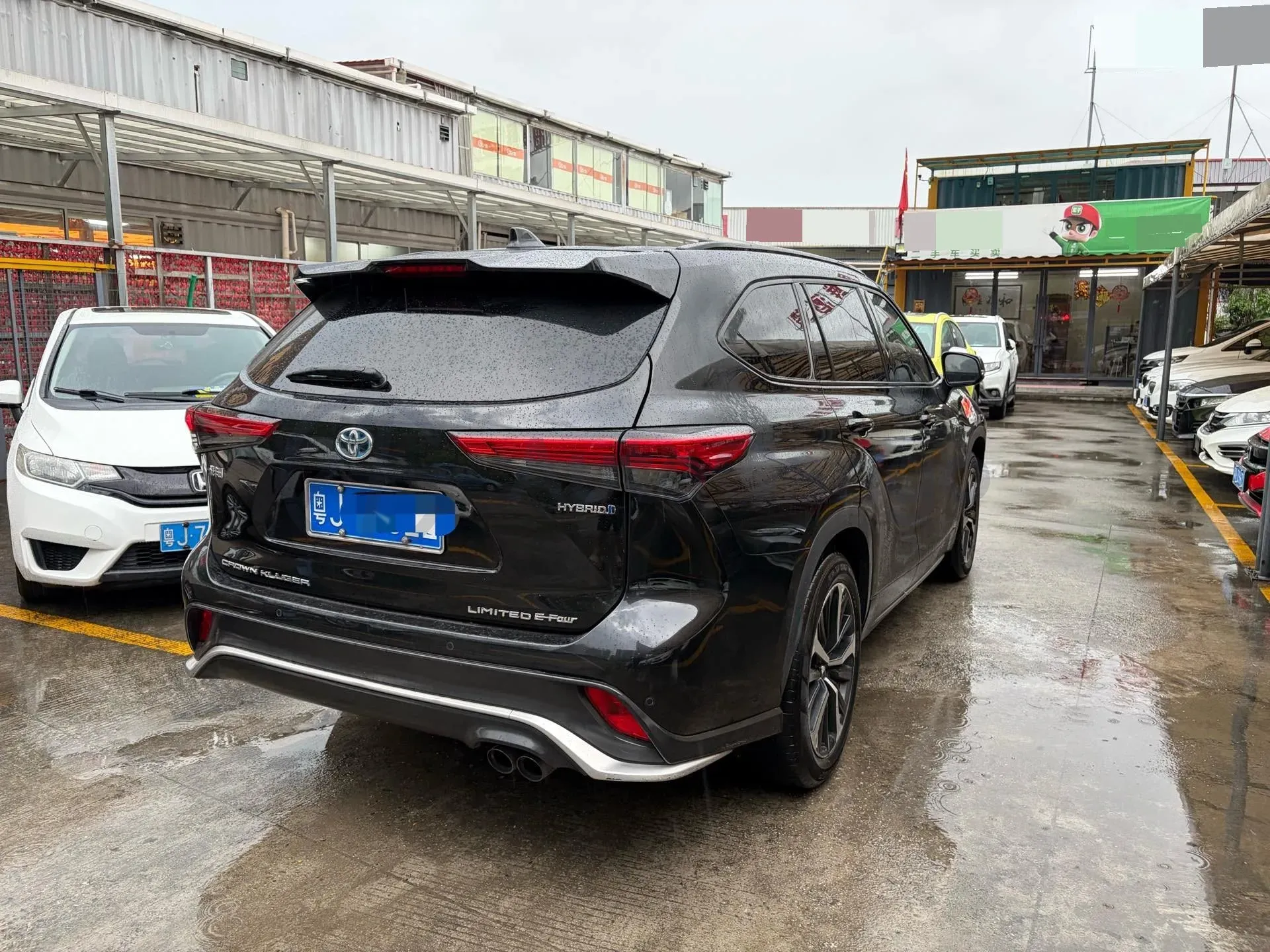 2022 Toyota Crown Kluger 2.5L 192HP L4 E-CVT Hybrid,autocango,china used car exporter,china ev exporter,chinese used car exporter,chinese used ev exporter