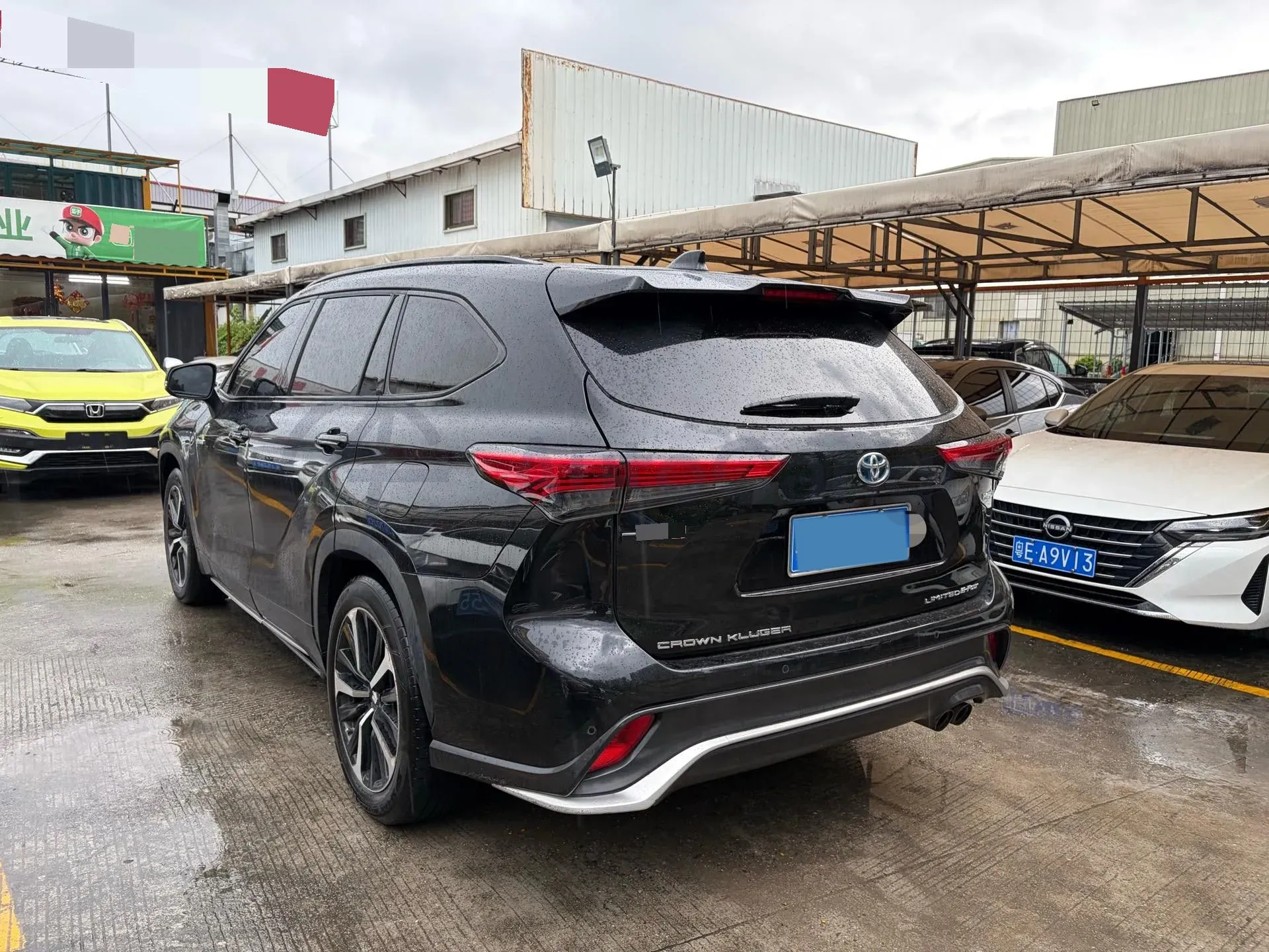 2022 Toyota Crown Kluger 2.5L 192HP L4 E-CVT Hybrid,autocango,china used car exporter,china ev exporter,chinese used car exporter,chinese used ev exporter