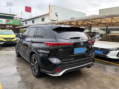 2022 Toyota Crown Kluger 2.5L 192HP L4 E-CVT Hybrid