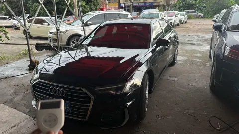 2020 AUDI A6L,autocango,china used car exporter,china ev exporter,chinese used car exporter,chinese used ev exporter