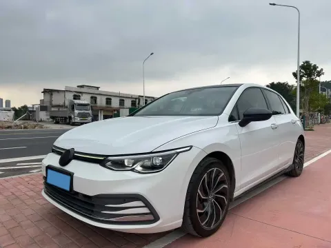 2021 VOLKSWAGEN GOLF,autocango,china used car exporter,china ev exporter,chinese used car exporter,chinese used ev exporter