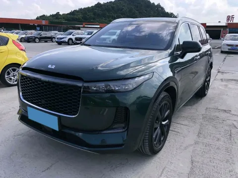 2021 Li ONE Range Extended 131HP REEV 40.5KWH,autocango,china used car exporter,china ev exporter,chinese used car exporter,chinese used ev exporter