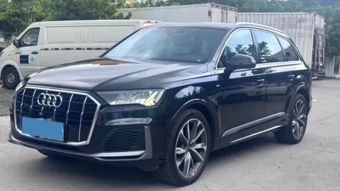 2021 AUDI Q7,autocango,china used car exporter,china ev exporter,chinese used car exporter,chinese used ev exporter