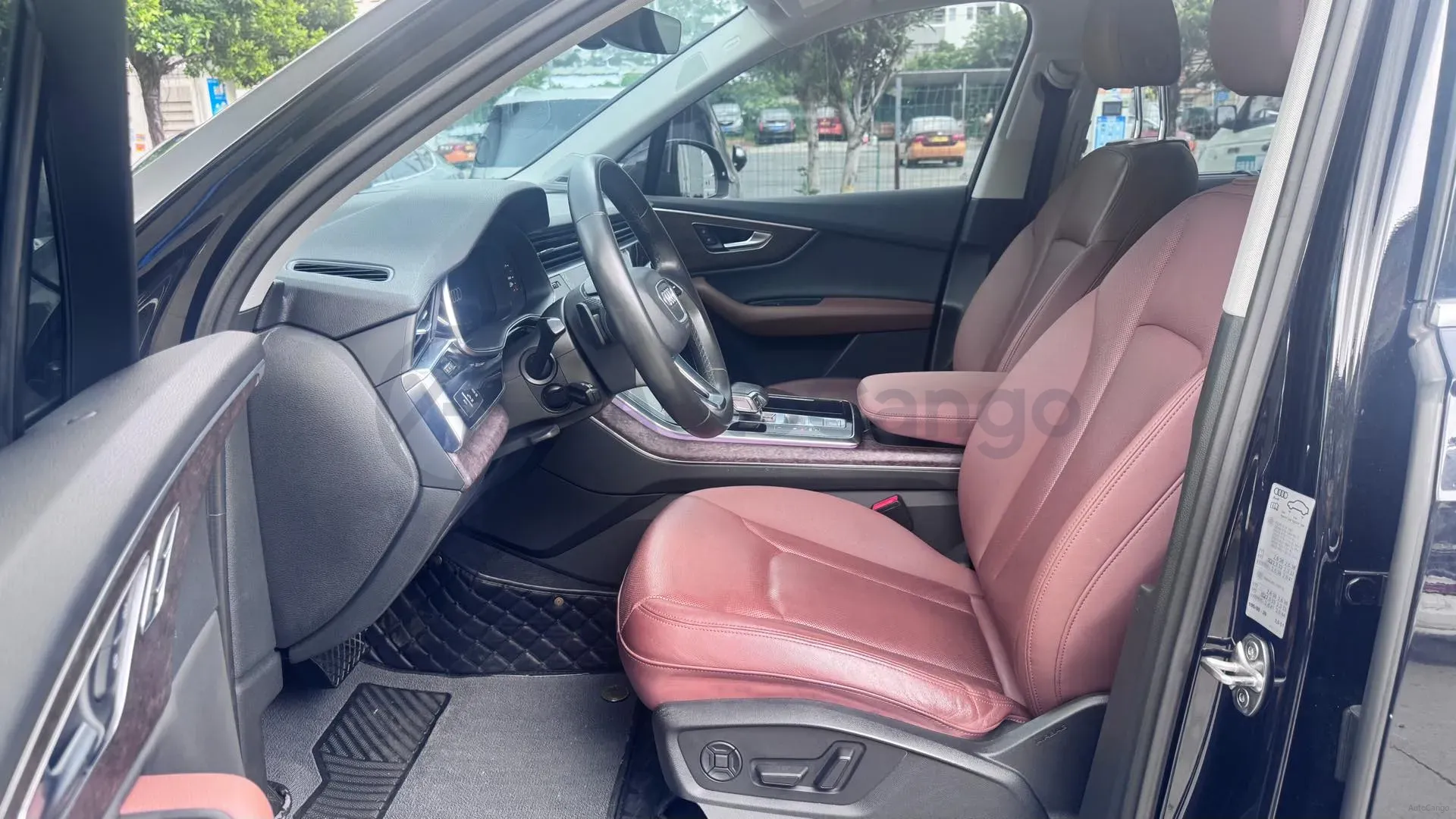 2021 Audi Q7 3.0T 340HP V6 8AT,autocango,china used car exporter,china ev exporter,chinese used car exporter,chinese used ev exporter