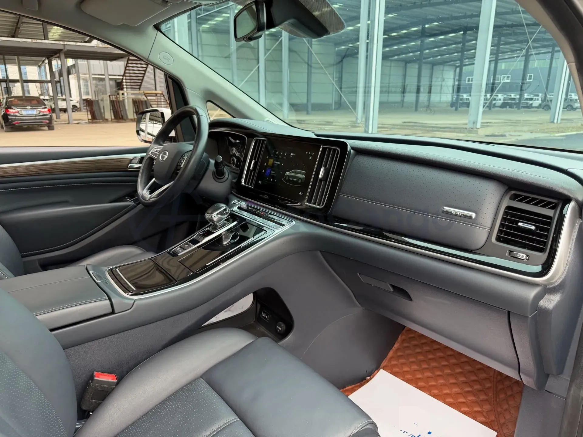2021 GAC Trumpchi M8 2.0T 252HP L4 8AT,autocango,china used car exporter,china ev exporter,chinese used car exporter,chinese used ev exporter
