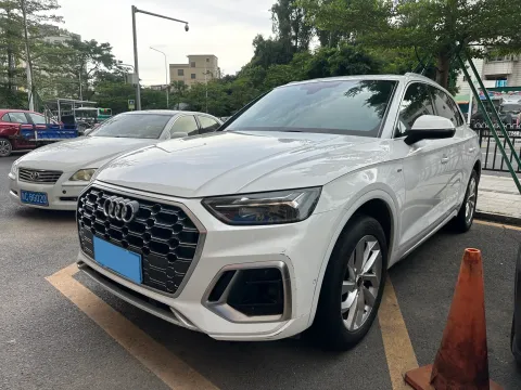 2021 AUDI Q5L,autocango,china used car exporter,china ev exporter,chinese used car exporter,chinese used ev exporter
