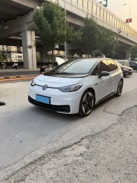2023 VOLKSWAGEN ID.3,autocango,china used car exporter,china ev exporter,chinese used car exporter,chinese used ev exporter