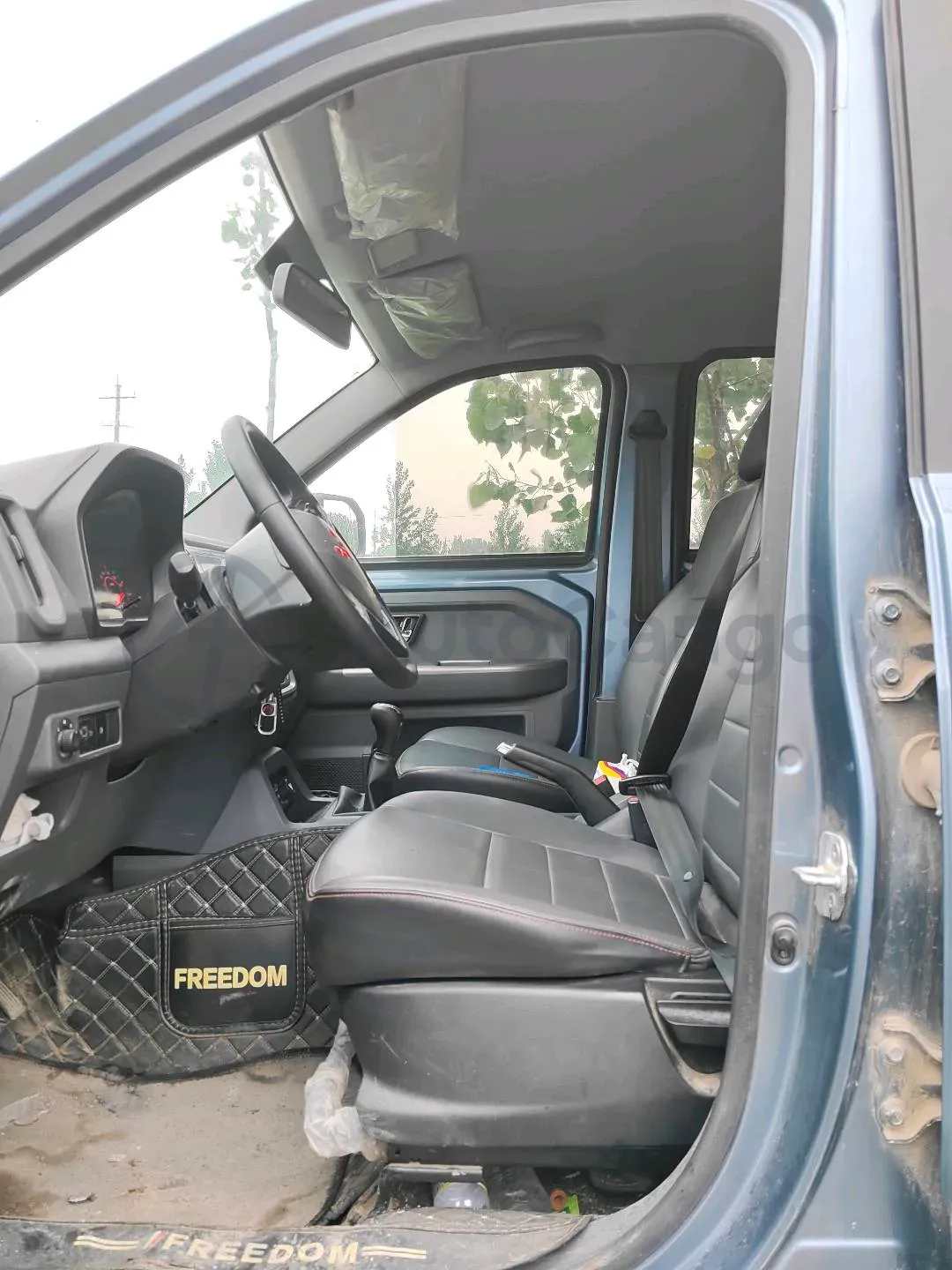 2021 WuLing ZhentTu 1.5L 99HP L4 5MT,autocango,china used car exporter,china ev exporter,chinese used car exporter,chinese used ev exporter
