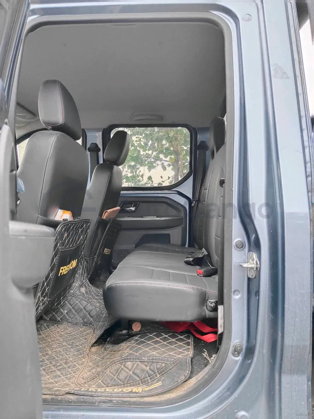 2021 WuLing ZhentTu 1.5L 99HP L4 5MT,autocango,china used car exporter,china ev exporter,chinese used car exporter,chinese used ev exporter