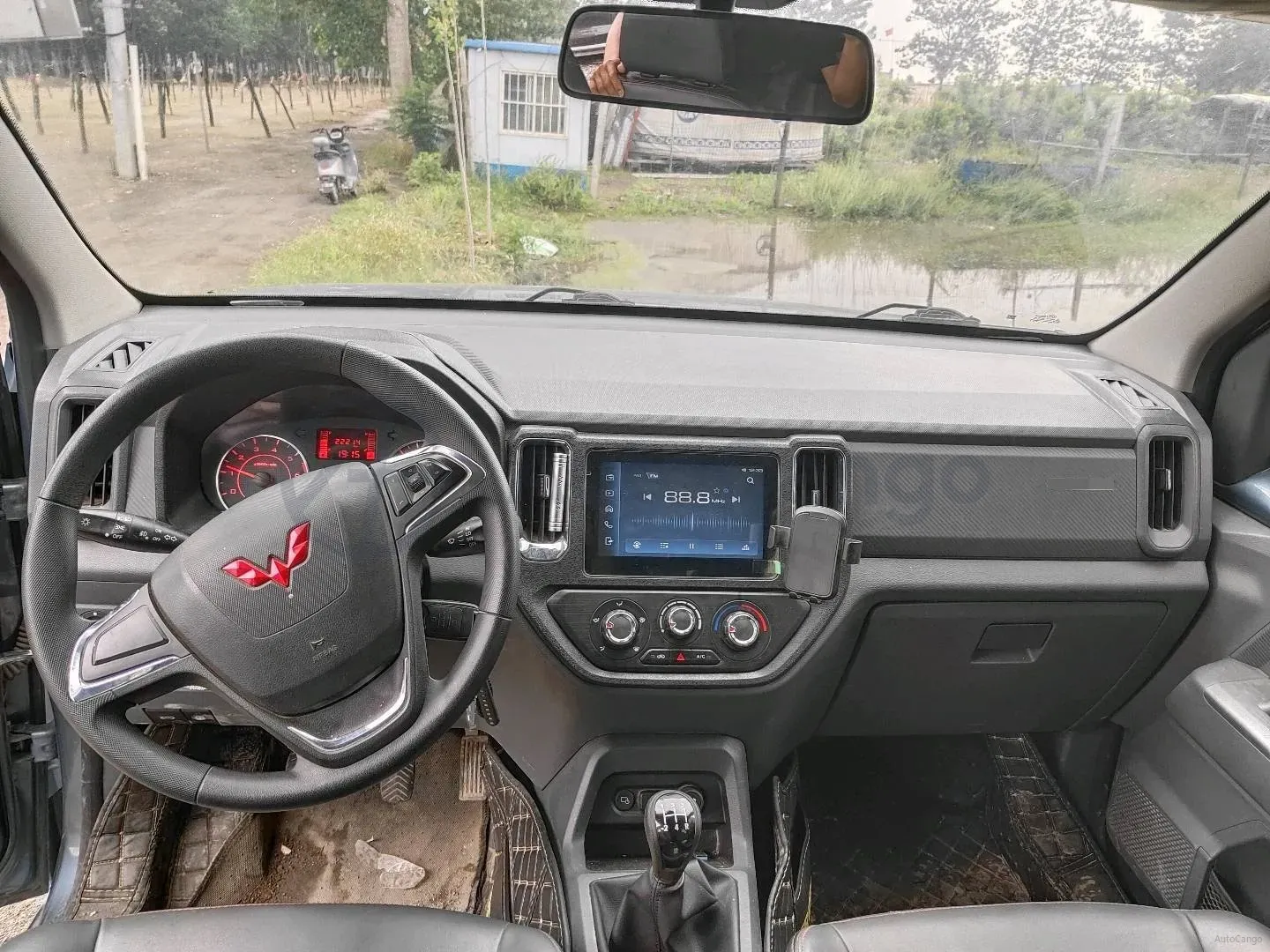 2021 WuLing ZhentTu 1.5L 99HP L4 5MT,autocango,china used car exporter,china ev exporter,chinese used car exporter,chinese used ev exporter
