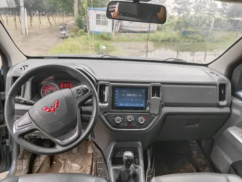 2021 WuLing ZhentTu 1.5L 99HP L4 5MT