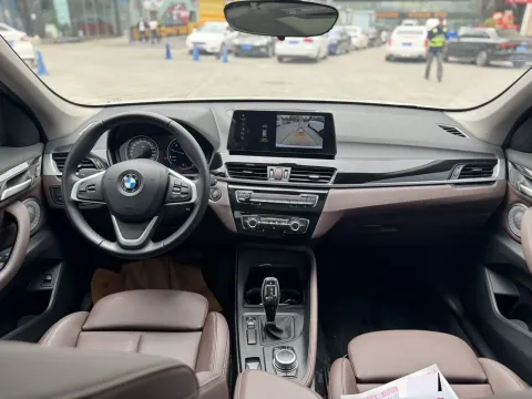 2022 BMW X1 1.5T 140HP L3 7DCT