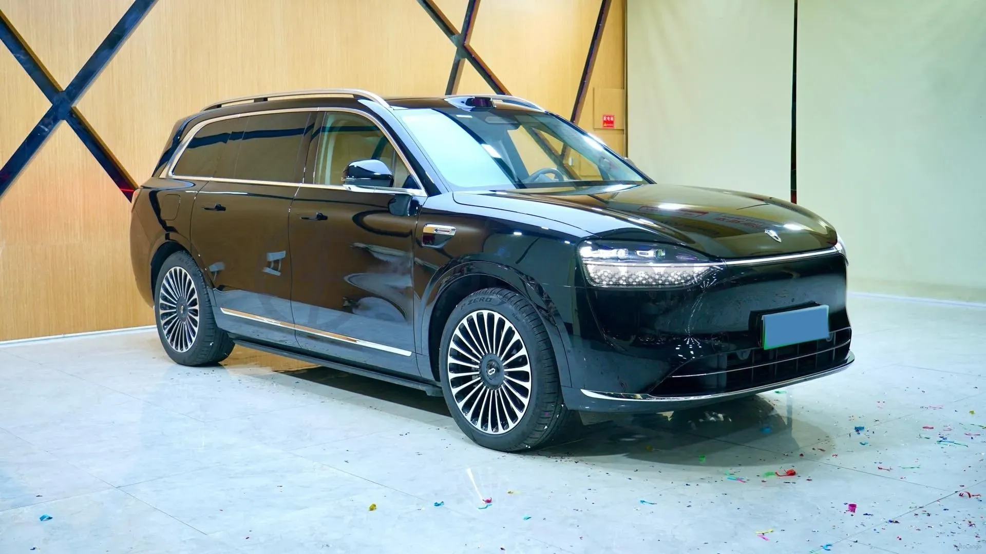 2025 HIMA AITO M9 REEV 160HP REEV 52KWH,autocango,china used car exporter,china ev exporter,chinese used car exporter,chinese used ev exporter