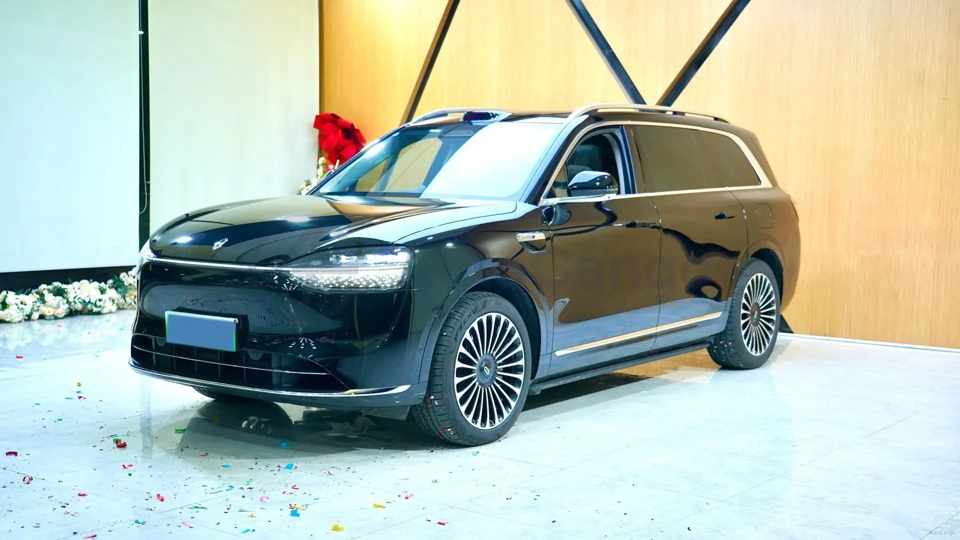 2025 HIMA AITO M9 REEV 160HP REEV 52KWH,autocango,china used car exporter,china ev exporter,chinese used car exporter,chinese used ev exporter