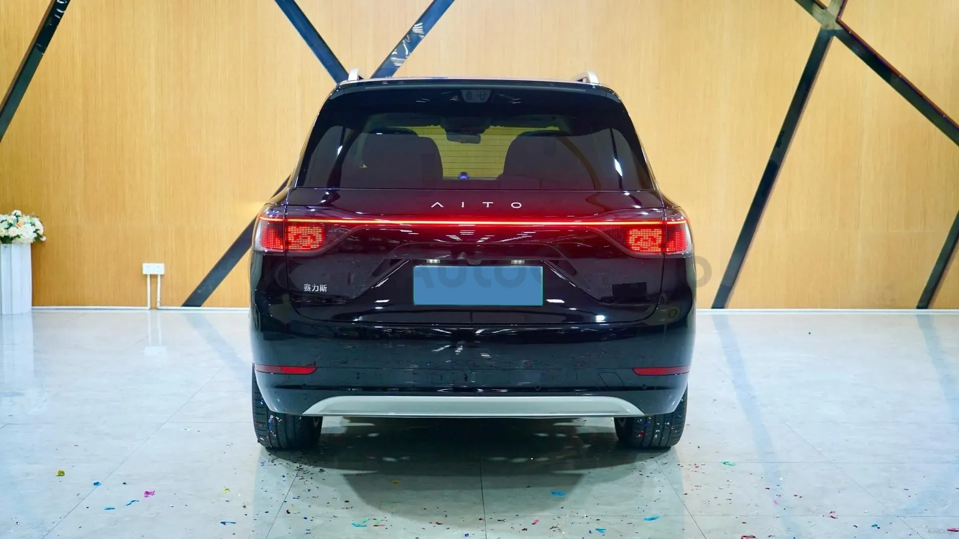 2025 HIMA AITO M9 REEV 160HP REEV 52KWH,autocango,china used car exporter,china ev exporter,chinese used car exporter,chinese used ev exporter
