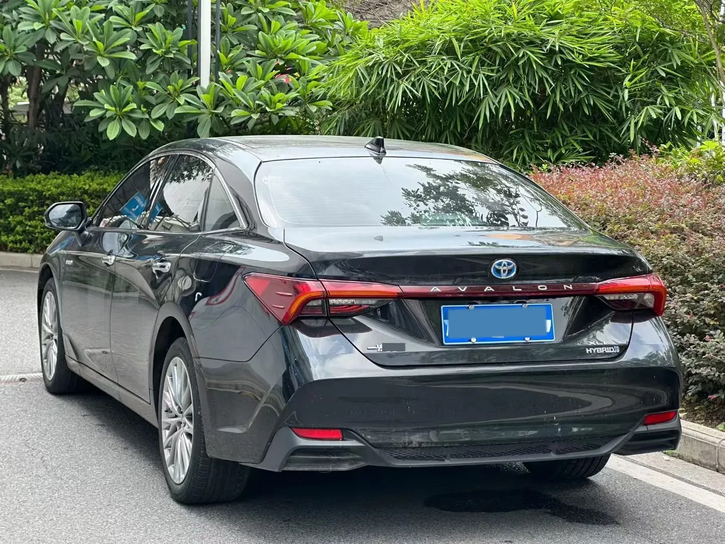 2022 Toyota Avalon 2.5L 178HP L4 E-CVT Hybrid,autocango,china used car exporter,china ev exporter,chinese used car exporter,chinese used ev exporter