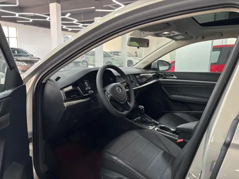 2018 Volkswagen Lavida 1.2T 116HP L4 7DCT,autocango,china used car exporter,china ev exporter,chinese used car exporter,chinese used ev exporter