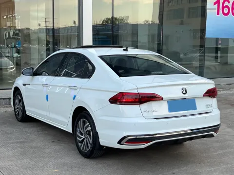 2023 Volkswagen Bora 1.2T 116HP L4 7DCT