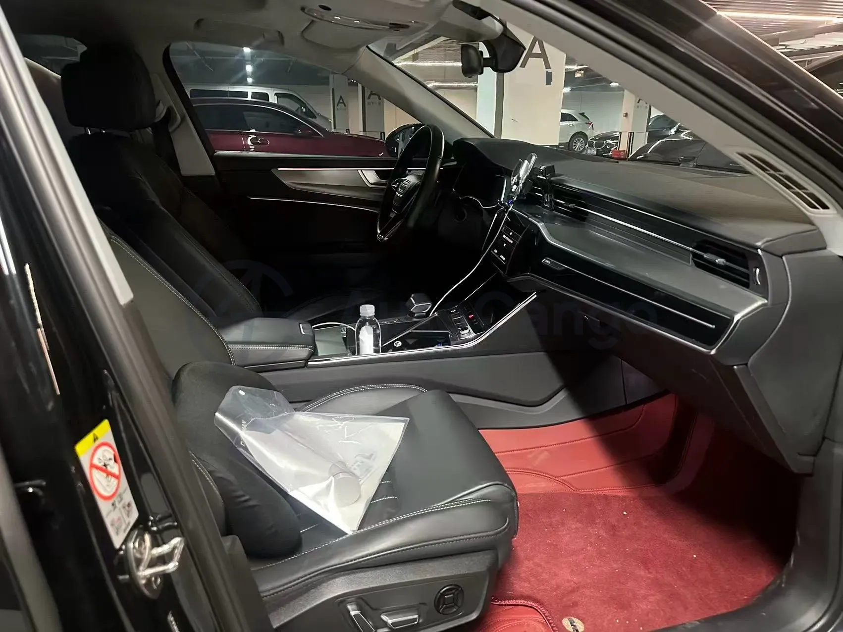 2023 Audi A6L 2.0T 245HP L4 7DCT,autocango,china used car exporter,china ev exporter,chinese used car exporter,chinese used ev exporter
