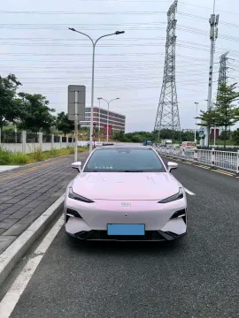 2024 Geely Galaxy E8 BEV 76KWH