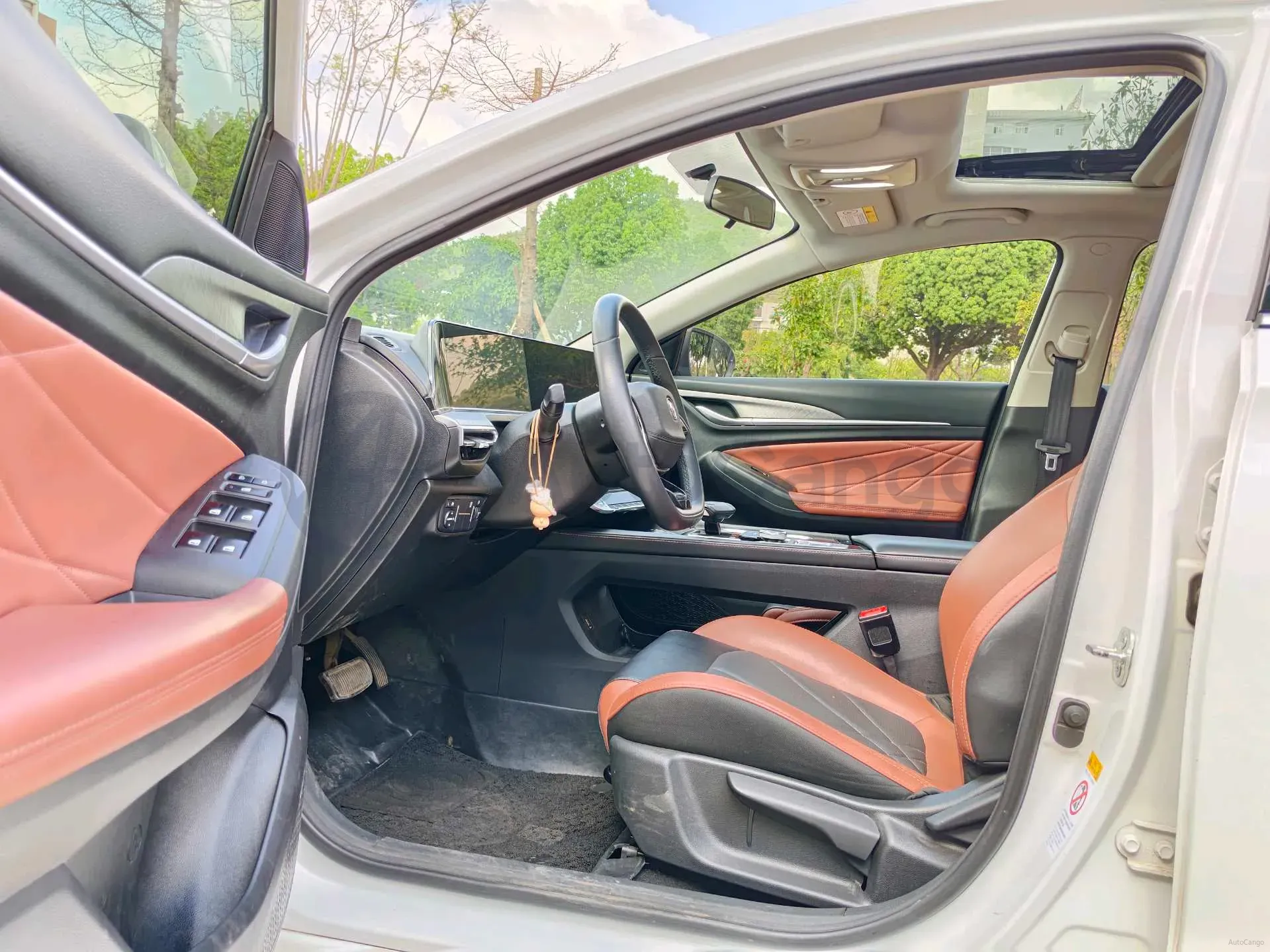 2023 ChangAn Eado 1.4T 160HP L4 7DCT,autocango,china used car exporter,china ev exporter,chinese used car exporter,chinese used ev exporter