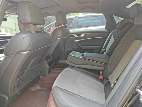 2024 Audi A6L 2.0T 245HP L4 7DCT