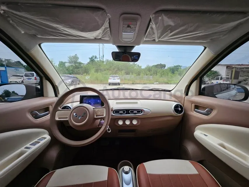 2025 WuLing HongGuang MINI EV BEV 16.2KWH,autocango,china used car exporter,china ev exporter,chinese used car exporter,chinese used ev exporter