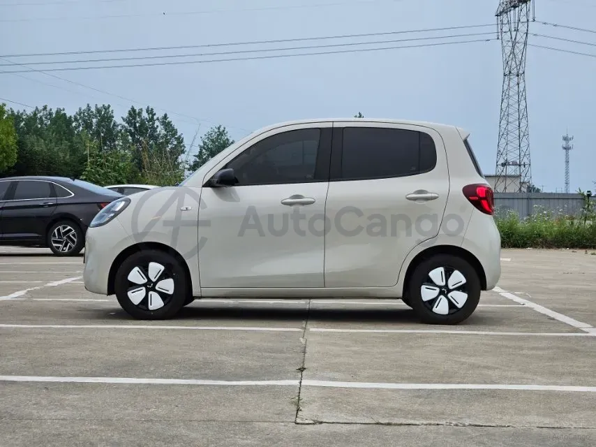 2025 WuLing HongGuang MINI EV BEV 16.2KWH,autocango,china used car exporter,china ev exporter,chinese used car exporter,chinese used ev exporter