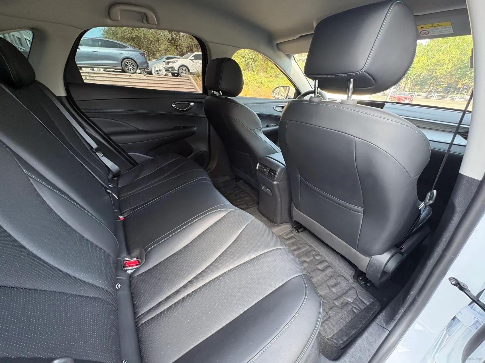 2025 BYD Seal05 DM-i 1.5L 101HP L4 E-CVT PHEV 7.68KWH,autocango,china used car exporter,china ev exporter,chinese used car exporter,chinese used ev exporter