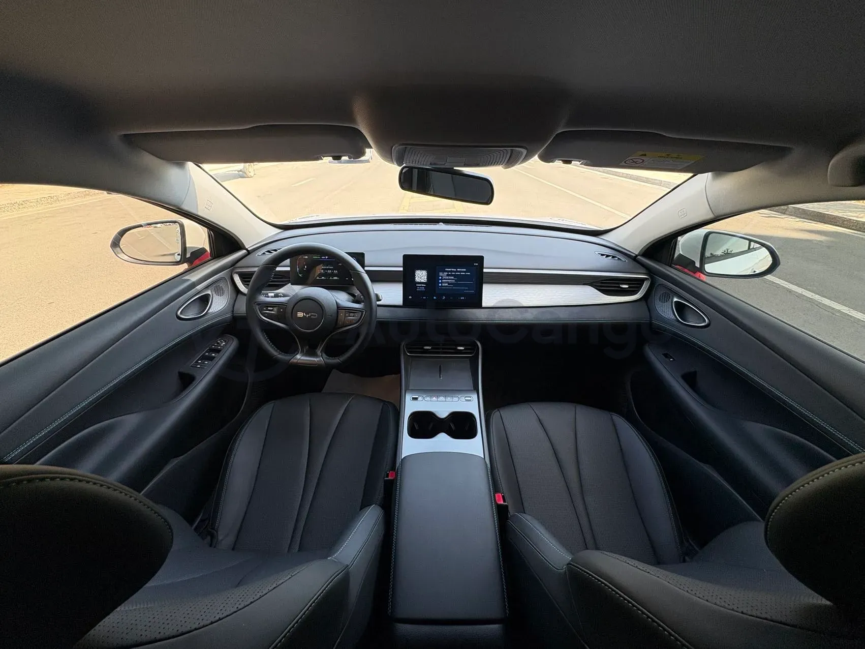 2025 BYD Seal05 DM-i 1.5L 101HP L4 E-CVT PHEV 7.68KWH,autocango,china used car exporter,china ev exporter,chinese used car exporter,chinese used ev exporter