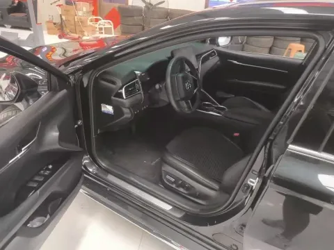 2023 Toyota Camry 2.5L 207HP L4 8AT,autocango,china used car exporter,china ev exporter,chinese used car exporter,chinese used ev exporter