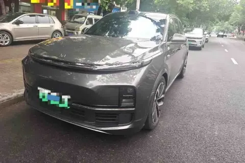 2022 LI L9,autocango,china used car exporter,china ev exporter,chinese used car exporter,chinese used ev exporter