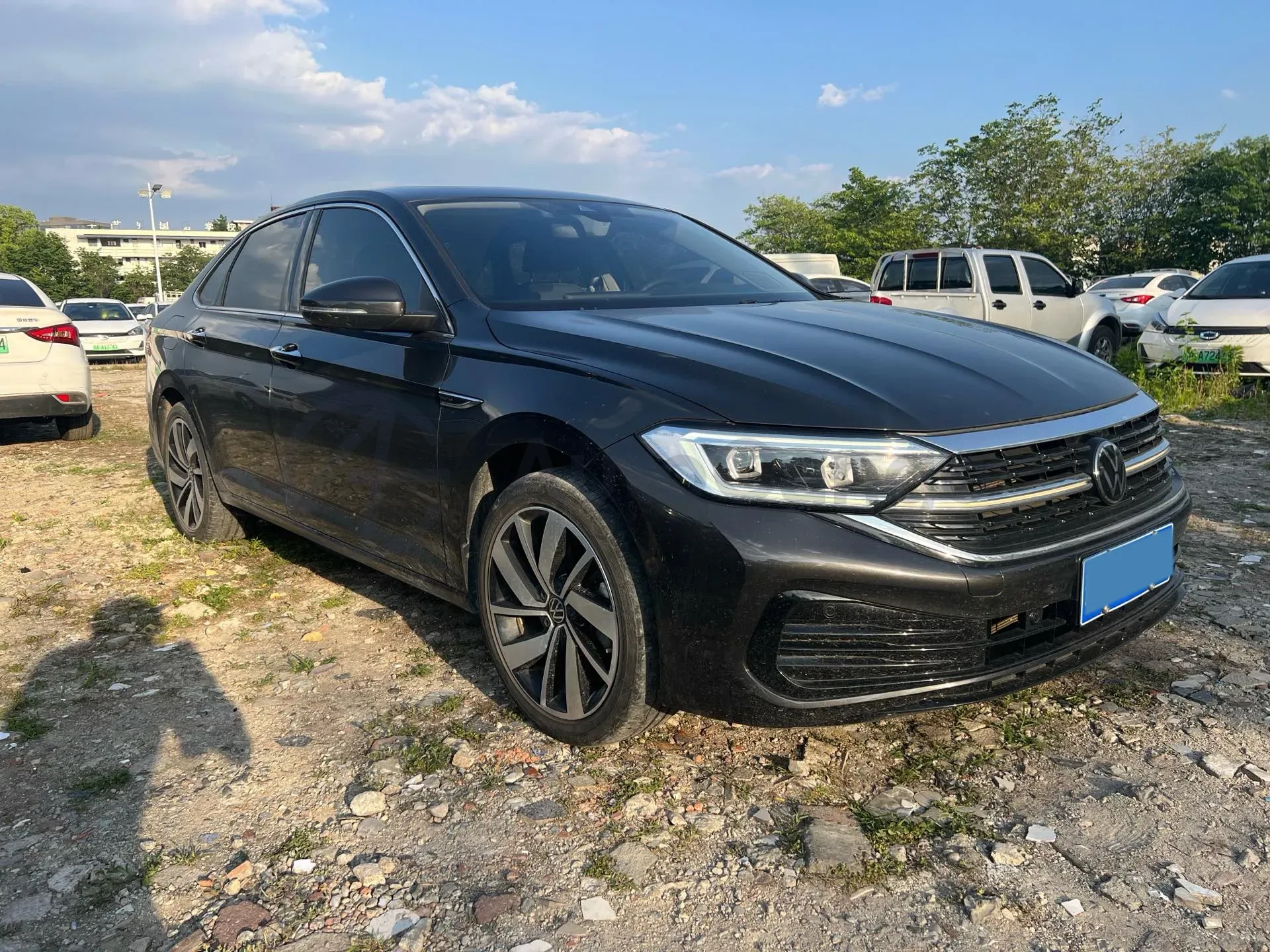 2023 Volkswagen Sagitar 1.5T 160HP L4 7DCT,autocango,china used car exporter,china ev exporter,chinese used car exporter,chinese used ev exporter