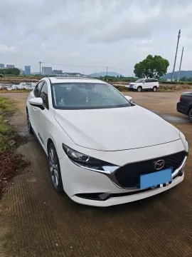 2020 Mazda 3 Axela 2.0L 158HP L4 6AT