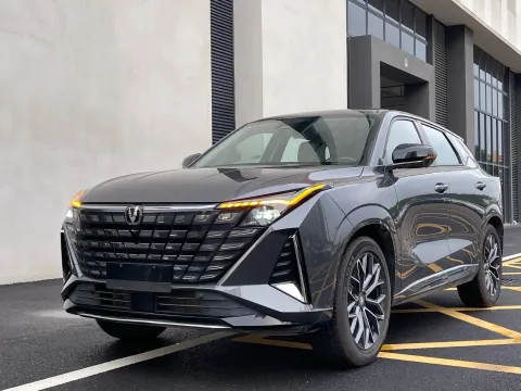 2025 CHANGAN UNI-Z,autocango,china used car exporter,china ev exporter,chinese used car exporter,chinese used ev exporter