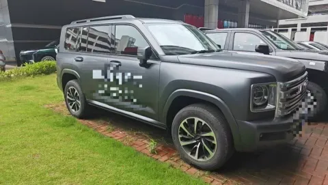 2024 Haval H9 2.0T 224HP L4 8AT,autocango,china used car exporter,china ev exporter,chinese used car exporter,chinese used ev exporter
