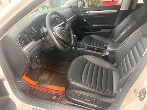 2019 Volkswagen Passat 1.4T 150HP L4 7DCT